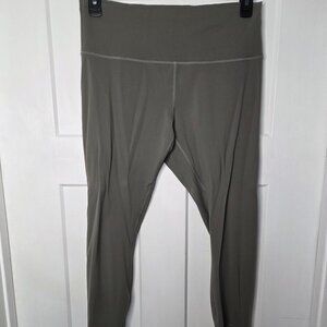 Lululemon Aligns 25" Grey Sage
